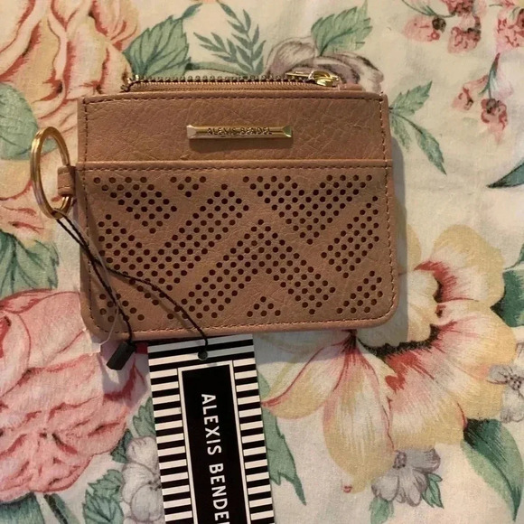 Card/ Id holder - Picture 1 of 3